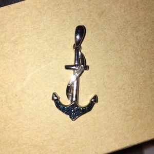 Anchor necklace